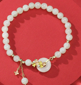 Laurel Safe Buckle Natural Hetian Jade Necklace