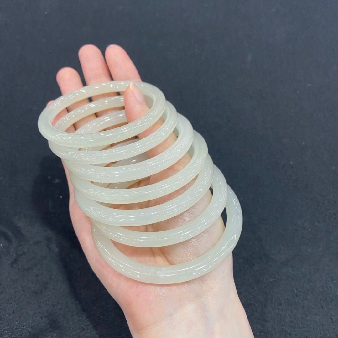 Ice-like Greenish White Jade Thin Round Bar Non-Hetian Suet Bracelet