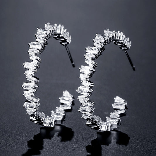 Women's Irregular Retro Inlaid Zirconium Thick C- Shaped Earrings